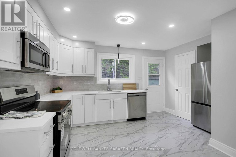 28360225/1518a-lepage-avenue/carlington/ottawa/ontario/K1Z8C9_11