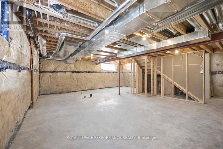 29401297/934-chablis-crescent/embrun/russell/ontario/K0A1W0_31