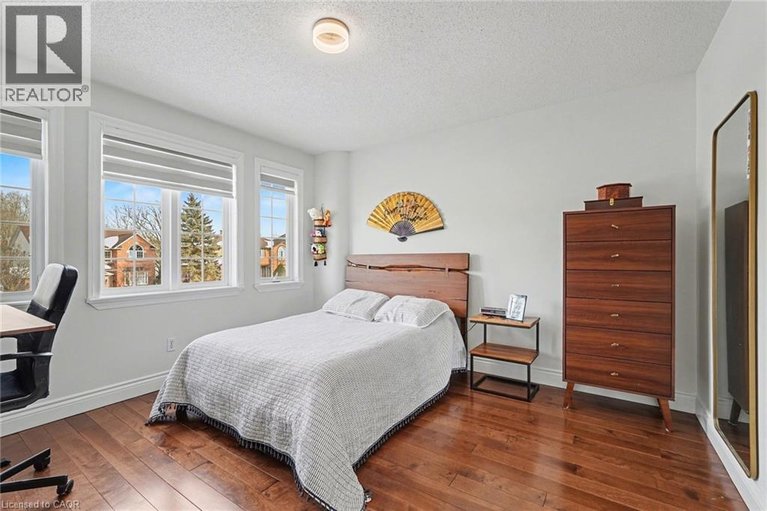 29442600/106-knudson-drive/kanata/ontario/K2K2L5_47