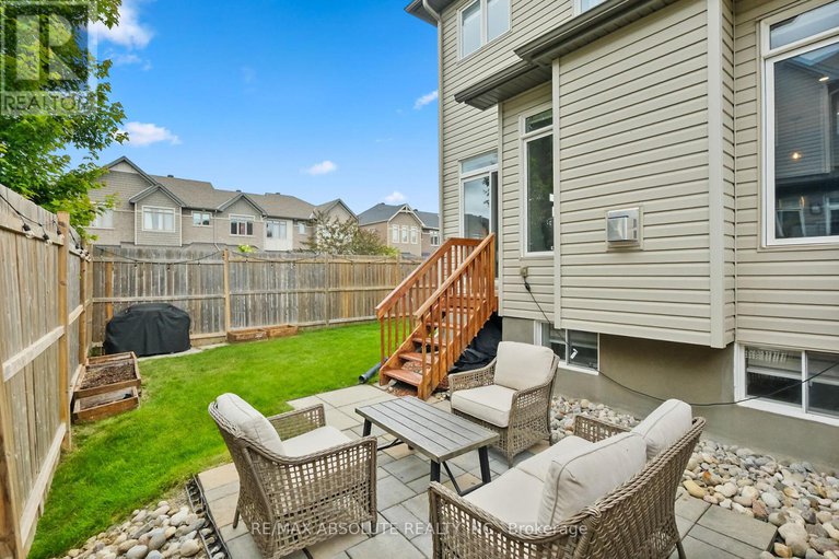28626462/243-overberg-way/emerald-meadowstrailwest/ottawa/ontario/K2S0V8_42