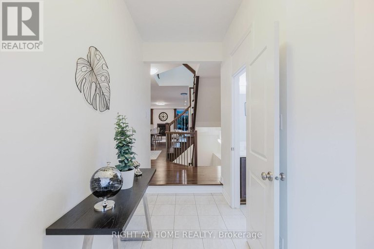 28505744/244-fergus-crescent/cedargrovefraserdale/ottawa/ontario/K2J3L7_5
