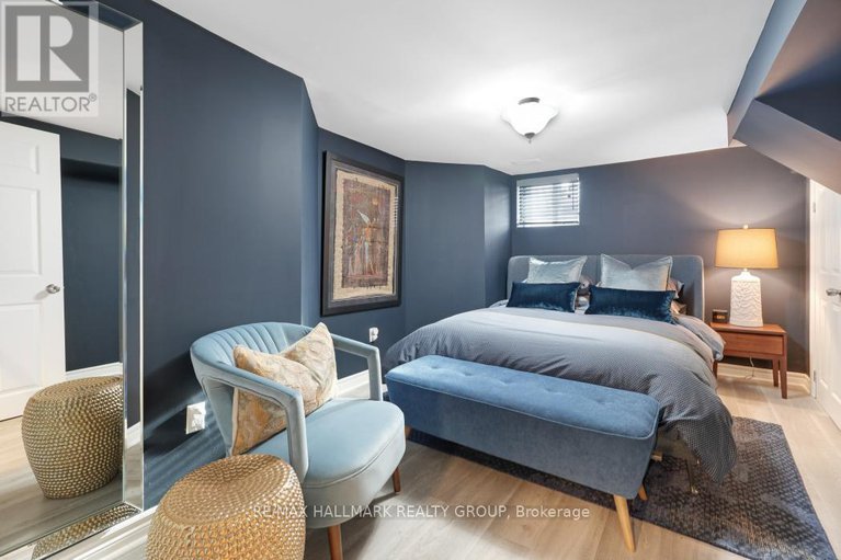 29279597/410-mcleod-street/ottawa-centre/ottawa/ontario/K2P1A6_40