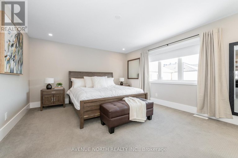 29437625/805-henslows-circle/avalon-west/ottawa/ontario/K4A5H6_30