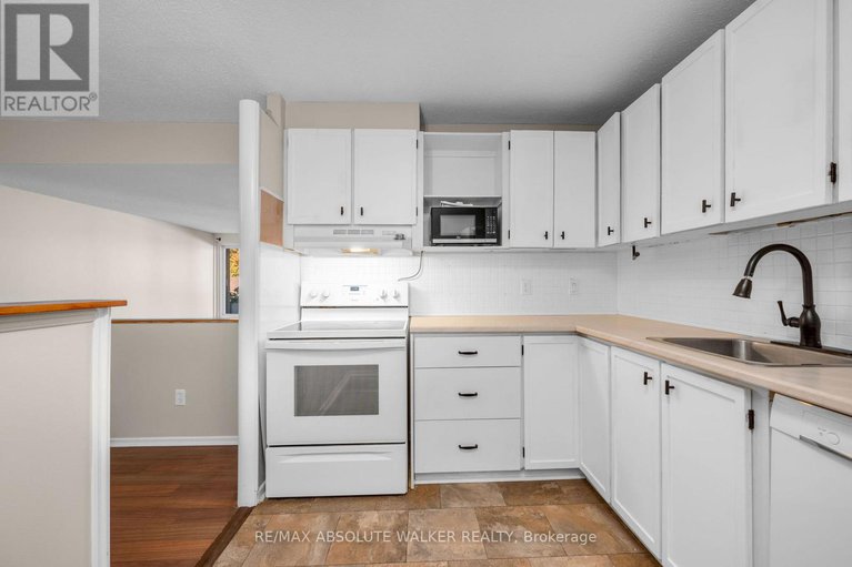 28986388/318-1599-lassiter-terrace/beaconwood/ottawa/ontario/K1J8R6_13