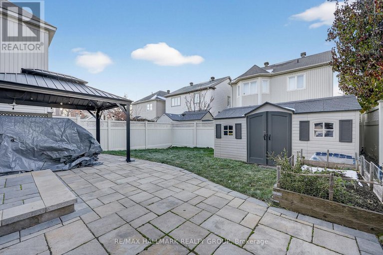 29121149/317-river-landing-avenue/half-moon-bay/ottawa/ontario/K2J3V4_38