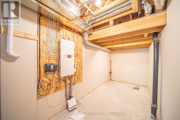 28473731/287-belfort-street/embrun/russell/ontario/K0A1W0_24