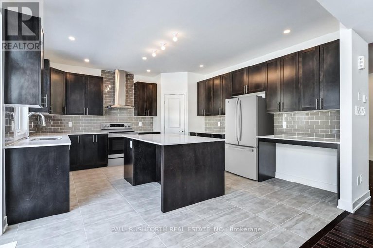 28636680/76-big-dipper-street/riverside-southgloucester-glen/ottawa/ontario/K4M0K1_11
