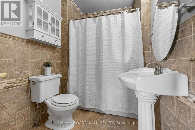 29447130/36-main-street/finch/north-stormont/ontario/K0C1K0_41