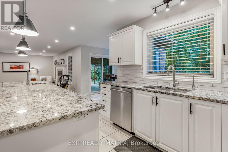 29415897/6343-deermeadow-drive/greely/ottawa/ontario/K4P1M9_14