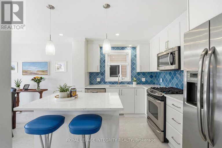 29397113/317-mercury-street/clarencerockland-twp/clarence-rockland/ontario/K4K0G7_2