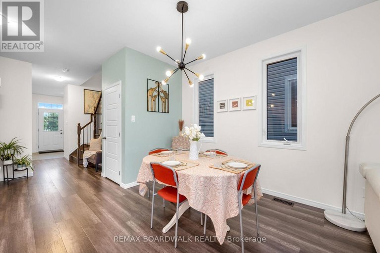 29638361/302-haliburton-heights/emerald-meadowstrailwest/ottawa/ontario/K2S1S3_10