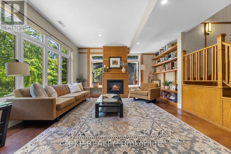 28739772/5759-queenscourt-crescent/manotick-east-to-manotick-station/ottawa/ontario/K4M1K3_11