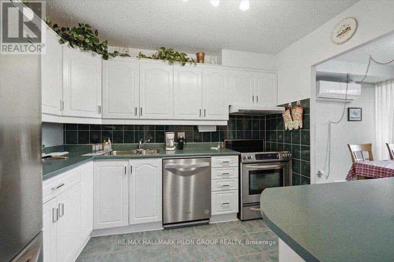 28279882/309-900-dynes-road/carleton-square/ottawa/ontario/K2C3L6_3