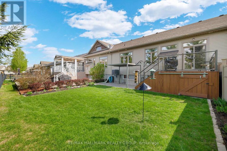 28308589/251-royal-landing-gate/north-grenville-twp-kemptville-south/north-grenville/ontario/K0G1J0_19