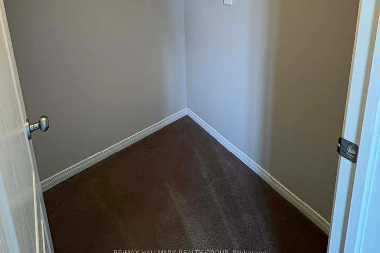 29639074/756-nakina-way/riverside-southgloucester-glen/ottawa/ontario/K1V2J1_24