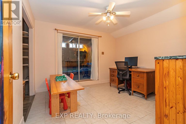 28319921/220-ancaster-avenue/woodroffe/ottawa/ontario/K2B5B3_27