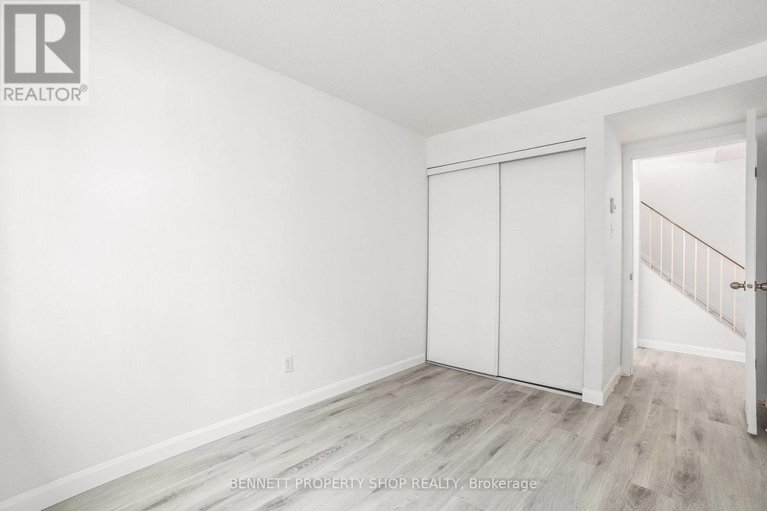 29112457/105-1585-goth-avenue/sawmill-creektimbermill/ottawa/ontario/K1T1E3_20