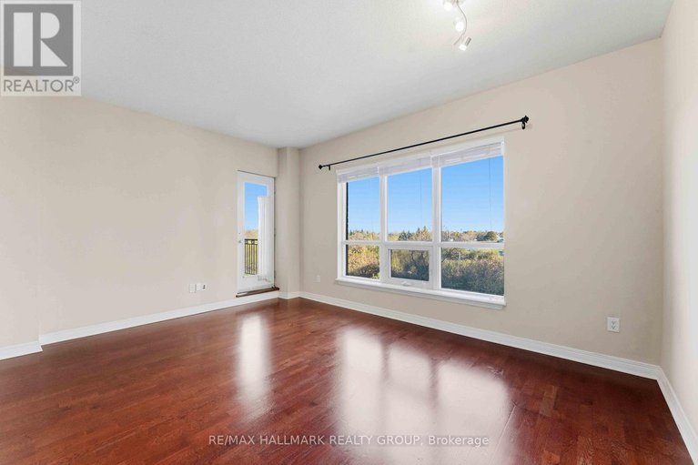 29111113/320-905-beauparc-private/cyrville/ottawa/ontario/K1J0A2_13