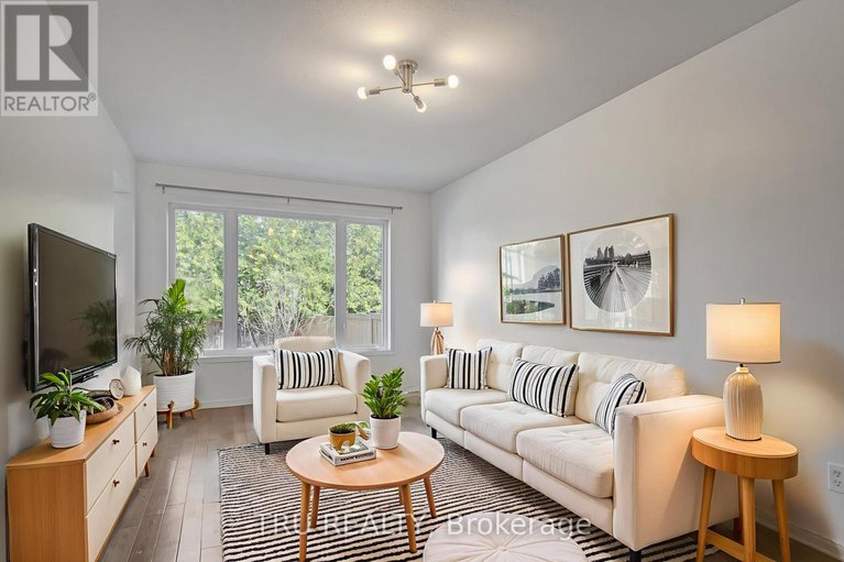 28416739/133-kinross-private/morgans-grantsouth-march/ottawa/ontario/K2K3P9_11