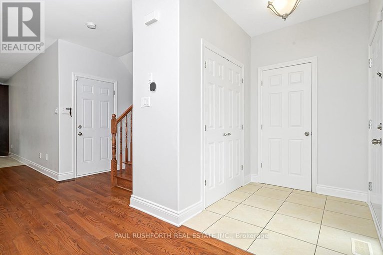28430488/326-woodroffe-avenue/woodroffe/ottawa/ontario/K2A3V5_5
