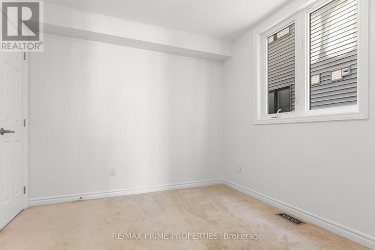 28608754/606-bellatrix-walk/half-moon-bay/ottawa/ontario/K2J6N4_29
