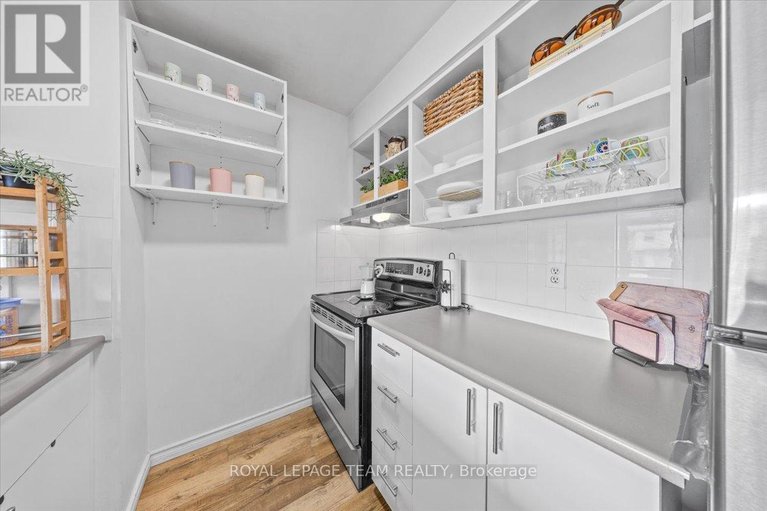 29458537/14-2570-southvale-crescent/sheffield-glenindustrial-park/ottawa/ontario/K1B5B6_8