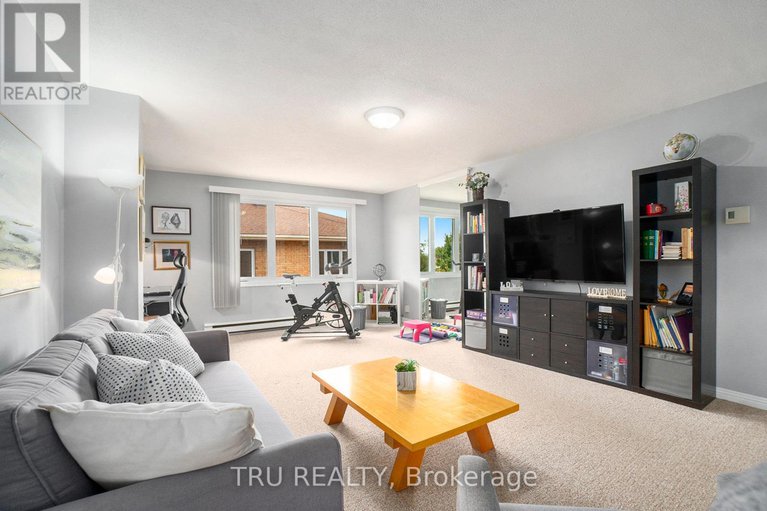 28789465/307-stratas-court/katimavik/ottawa/ontario/K2L3K5_20