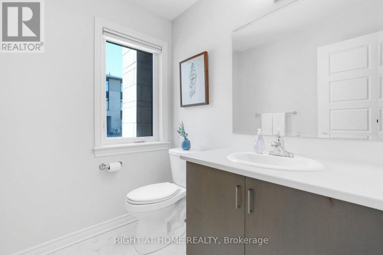 29662386/554-labrador-crescent/blossom-parkkemp-parkfindlay-creek/ottawa/ontario/K1T0R4_5