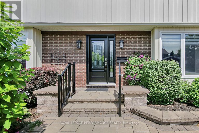 28599541/6343-viseneau-drive/chateauneuf/ottawa/ontario/K1C2G8_2
