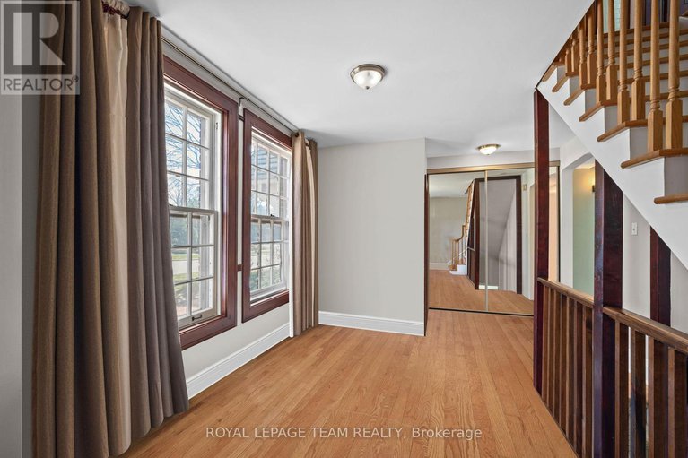 28254248/380-queen-elizabeth-place/glebe/ottawa/ontario/K1S3N3_30