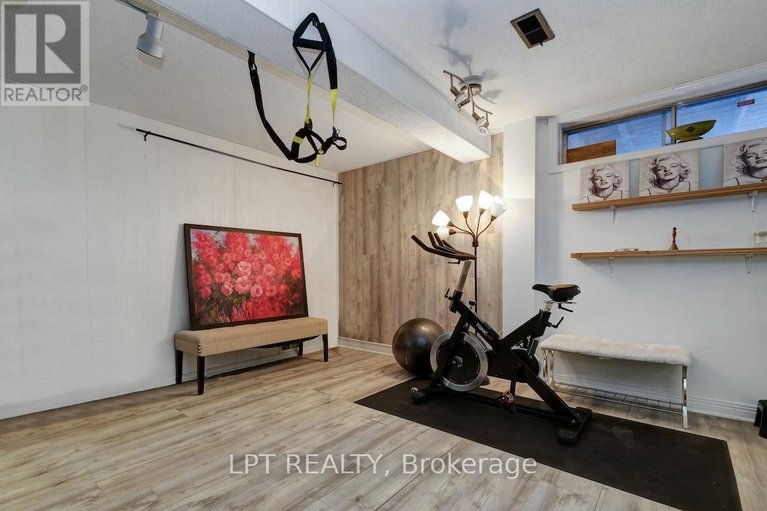 29254445/56-sandhurst-court/mooneys-bayriverside-park/ottawa/ontario/K1V9V4_35