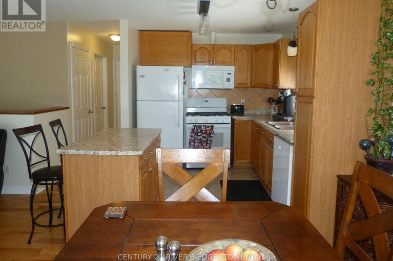 28033034/40-lori-lane/chesterville/north-dundas/ontario/K0C2H0_4