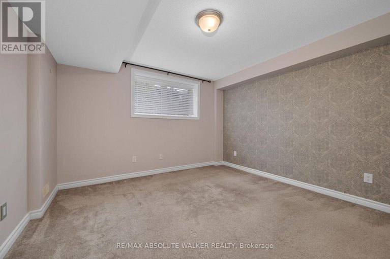 28754381/a-262-titanium-private/convent-glen-north/ottawa/ontario/K1C0A5_37