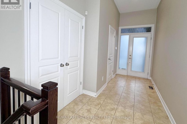 29142673/232-cooks-mill-crescent/riverside-south/ottawa/ontario/K1V2N1_5