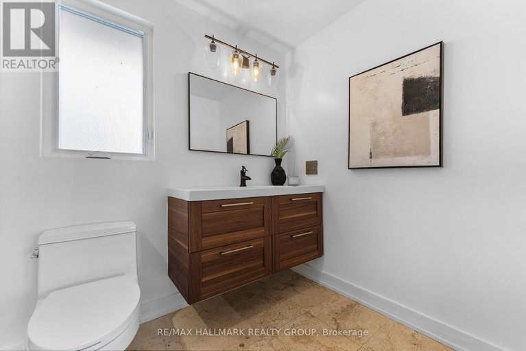 28291758/2-st-remy-drive/pheasant-run/ottawa/ontario/K2J1A3_33