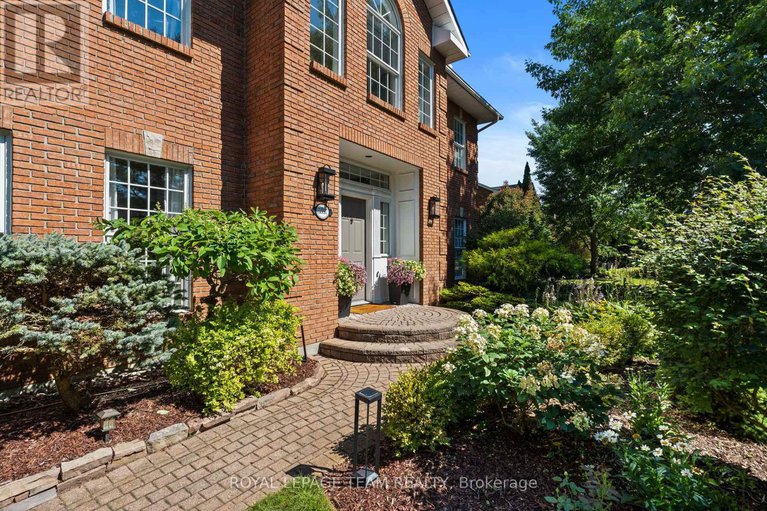 29403241/5557-pettapiece-crescent/manotick-village-manotick-estates/ottawa/ontario/K4M1C5_3