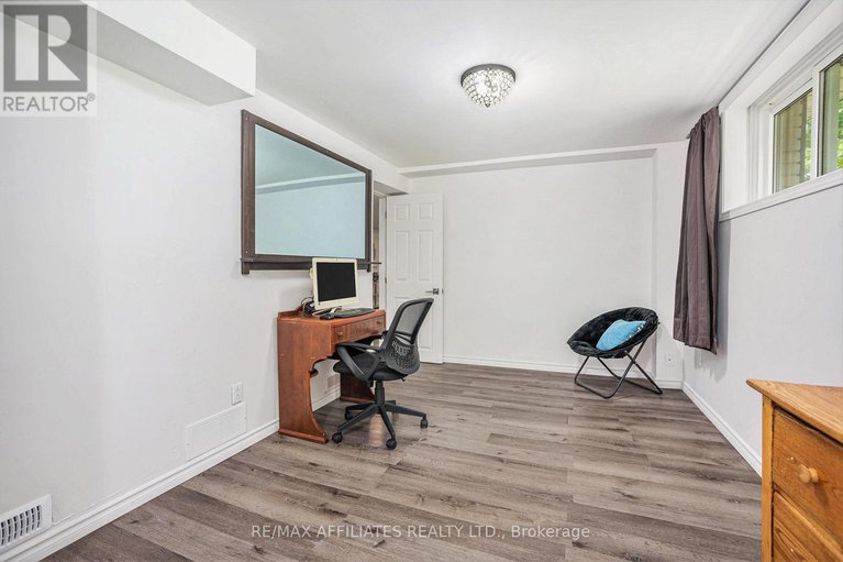 28487442/114-duncan-street/drummondnorth-elmsley-north-elmsley-twp/drummondnorth-elmsley/ontario/K7A4S4_19