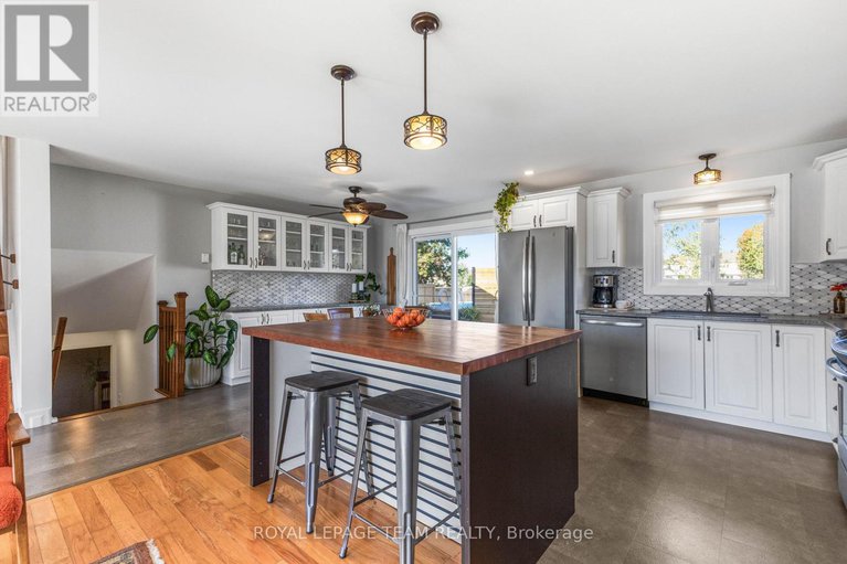 28940711/1965-patricia-street/town-of-rockland/clarence-rockland/ontario/K4K1B2_13