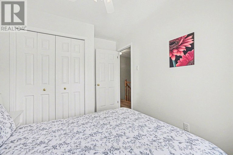 29643950/18-teeswater-street/beaverbrook/ottawa/ontario/K2K2W9_22