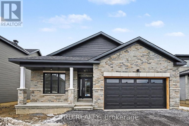 29596742/935-cologne-street/embrun/russell/ontario/K0A1W0_1