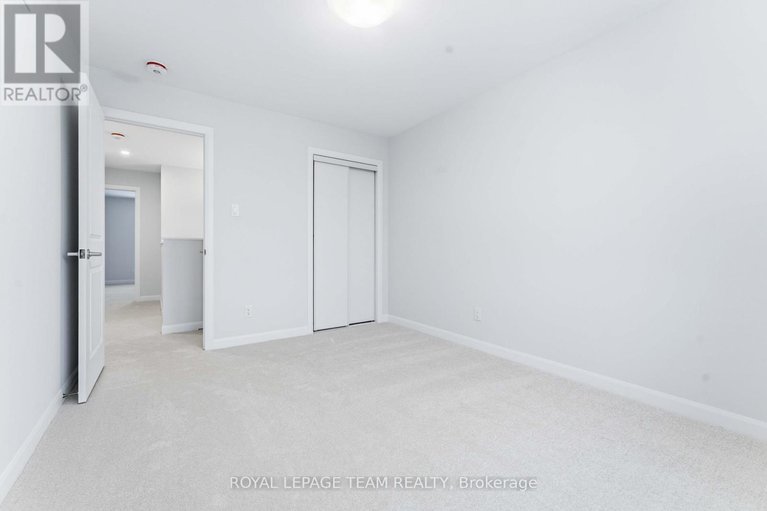 28486435/742-fairline-row/emerald-meadowstrailwest/ottawa/ontario/K2V0V7_26