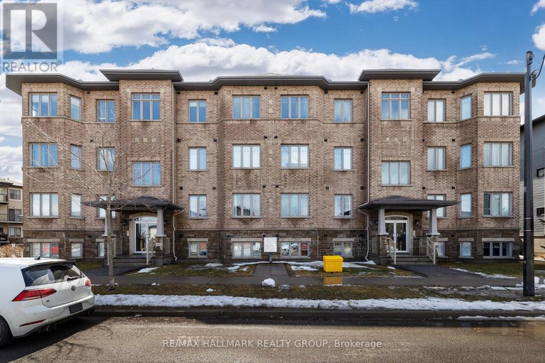 28552727/7-486-via-verona-avenue/longfields/ottawa/ontario/K2J6B3_2