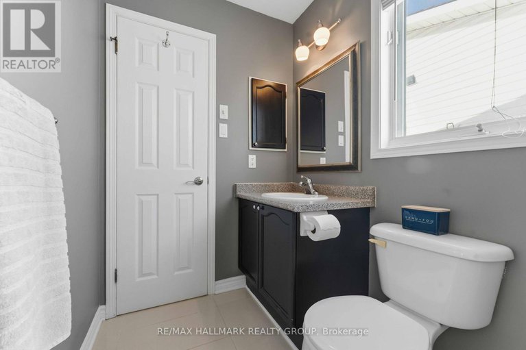 29047250/661-arc-en-ciel-street/fallingbrookgardenway-south/ottawa/ontario/K4A3H8_27