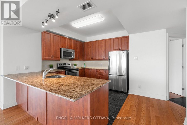 29601986/2603-234-rideau-street/sandy-hill/ottawa/ontario/K1N5X8_12