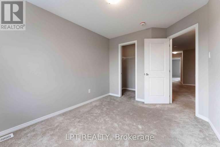 28686334/381-cope-drive/emerald-meadowstrailwest/ottawa/ontario/K2V0P7_34