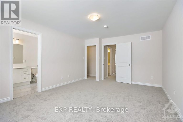 28500314/1926-hawker-private/huntley-ward-south-east/ottawa/ontario/K0A1L0_14