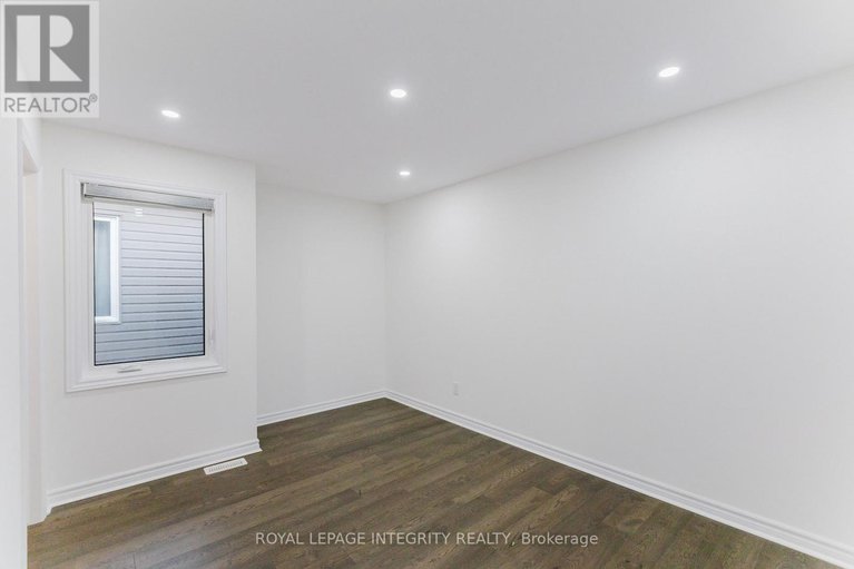 29273588/719-samantha-eastop-avenue/stittsville-north/ottawa/ontario/K2S2H8_27