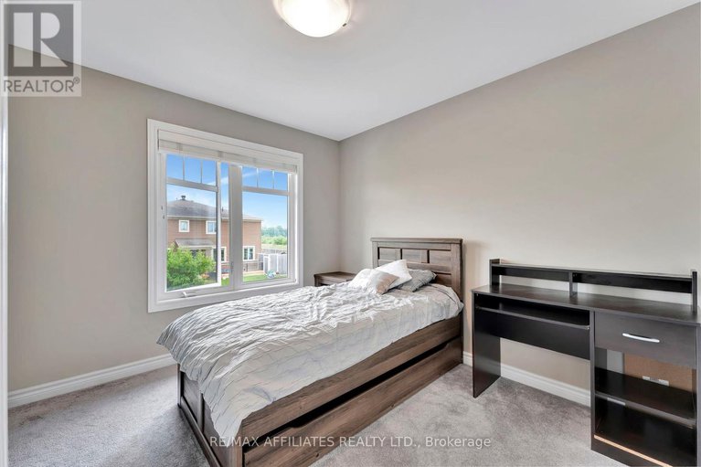 28562924/625-trigoria-crescent/avalon-west/ottawa/ontario/K4A1B1_29