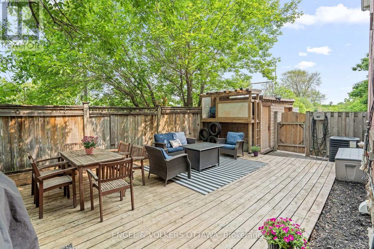 28880147/2-lower-charlotte-street/lower-town/ottawa/ontario/K1N8K1_46