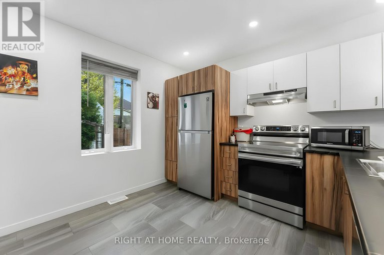 29090557/147-longpre-street-e/vanier/ottawa/ontario/K1L7J5_6